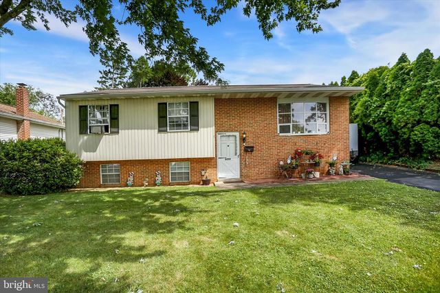 6250 HUNTINGDON ST, Harrisburg, PA 17111