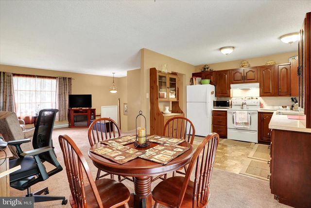 6250 HUNTINGDON ST, Harrisburg, PA 17111