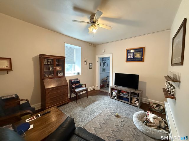 31 Hillcrest Avenue, Waterbury, CT 06705