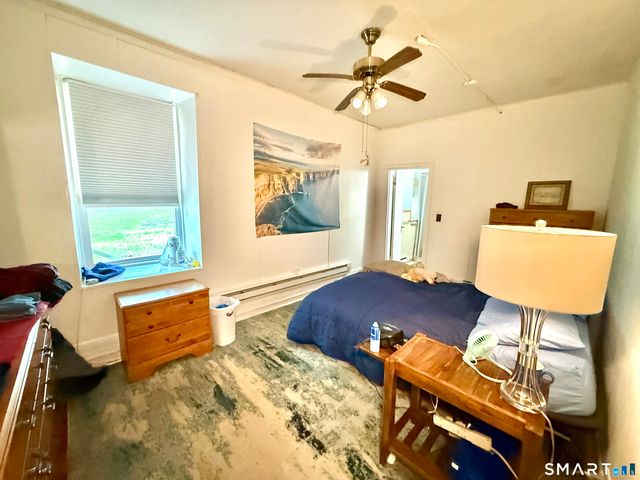31 Hillcrest Avenue, Waterbury, CT 06705