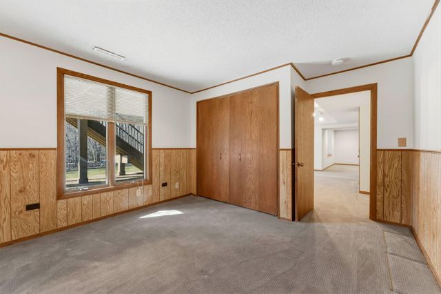 10665 Northmark Drive, Eden Prairie, MN 55344