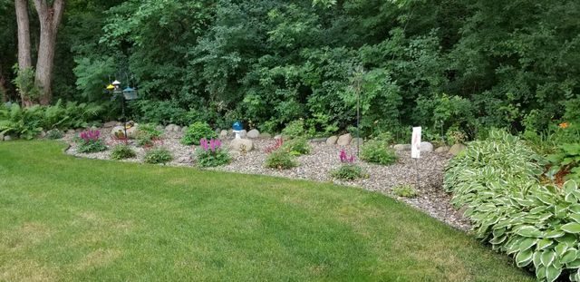 10665 Northmark Drive, Eden Prairie, MN 55344