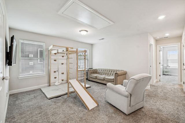 712 Taylor Bend Rd, Columbia, TN 38401