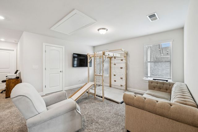 712 Taylor Bend Rd, Columbia, TN 38401