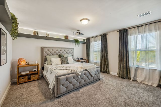 712 Taylor Bend Rd, Columbia, TN 38401