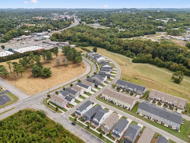 712 Taylor Bend Rd, Columbia, TN 38401