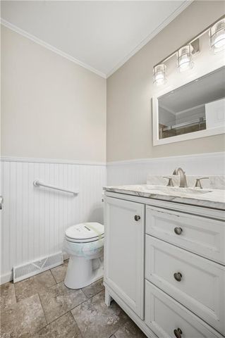 1695 Meredith RD, Virginia Beach, VA 23455