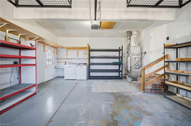 1695 Meredith RD, Virginia Beach, VA 23455