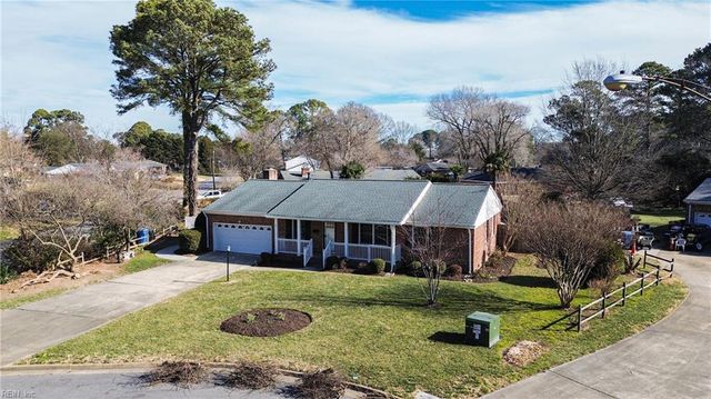 1695 Meredith RD, Virginia Beach, VA 23455