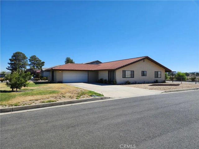 18663 Arrowhead Trail, Victorville, CA 92395