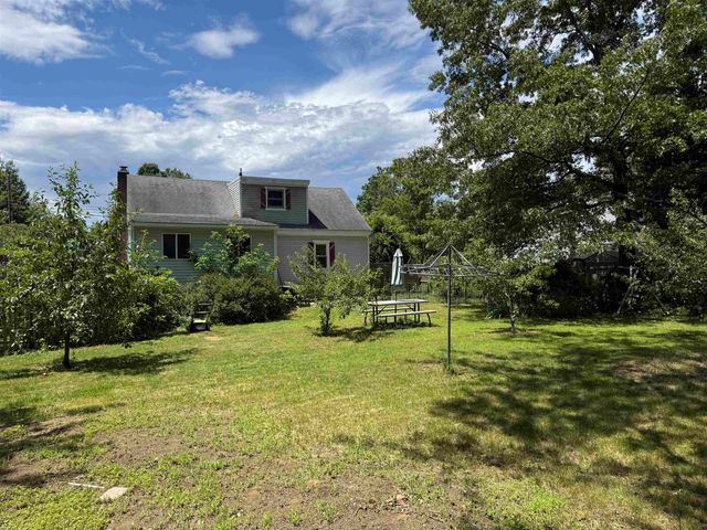 4 Myers Court, South Burlington, VT 05403
