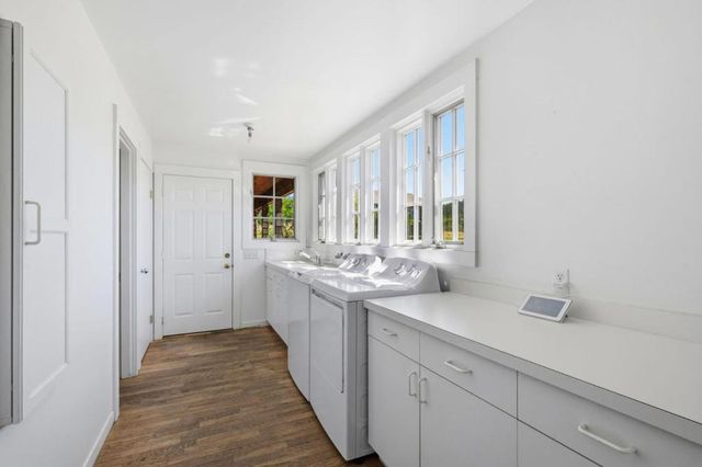 24580 Loma Prieta Avenue, Los Gatos, CA 95033