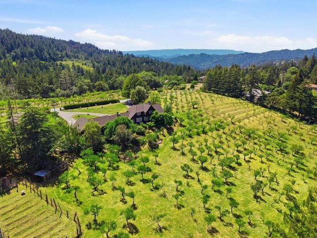 24580 Loma Prieta Avenue, Los Gatos, CA 95033
