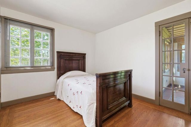 24580 Loma Prieta Avenue, Los Gatos, CA 95033
