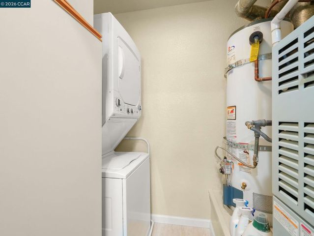 1308 Walden Rd 27, Walnut Creek, CA 94597