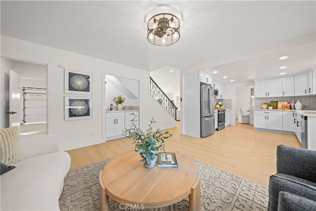 17215 buttonwood st, Fountain Valley, CA 92708