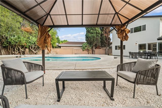 17215 buttonwood st, Fountain Valley, CA 92708