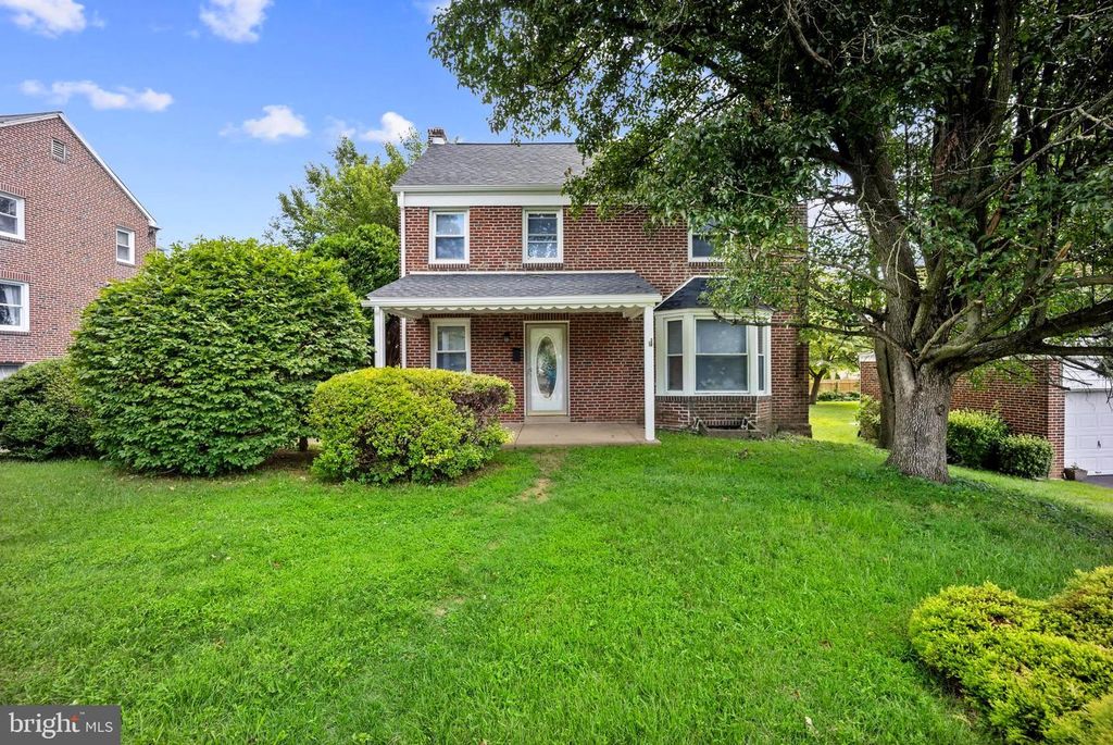 33 LANFAIR, Cheltenham, PA 19012