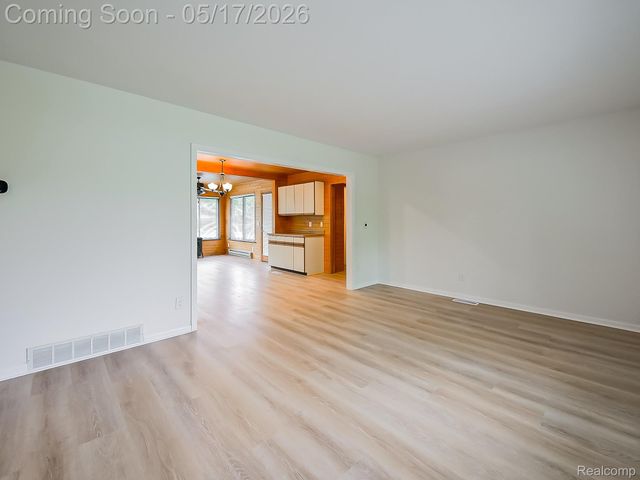 7580 Thornwood Street, Canton Charter Township, MI 48187