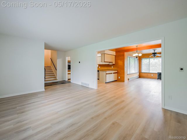 7580 Thornwood Street, Canton Charter Township, MI 48187