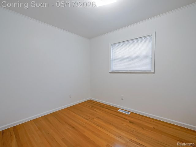 7580 Thornwood Street, Canton Charter Township, MI 48187
