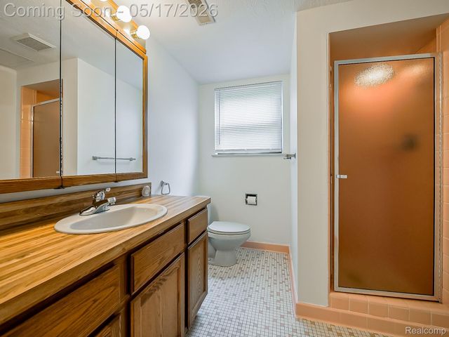 7580 Thornwood Street, Canton Charter Township, MI 48187