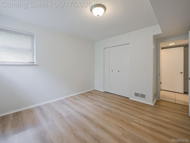 7580 Thornwood Street, Canton Charter Township, MI 48187