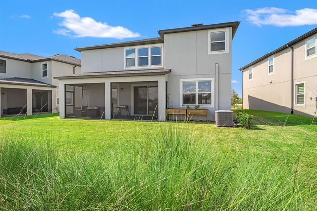 5945 NEWBERRY PINES AVENUE, Wesley Chapel, FL 33545