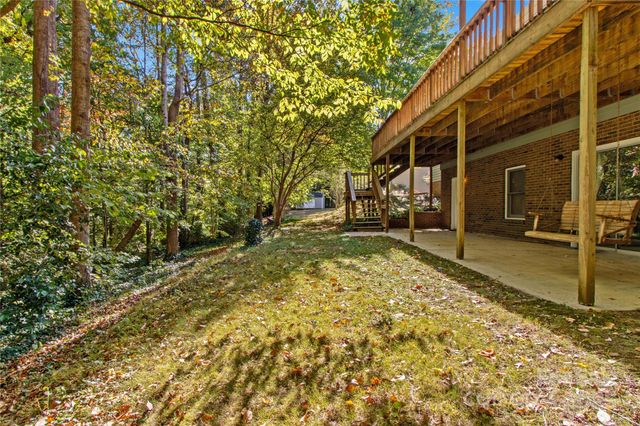 864 Hunter Drive, Mooresville, NC 28115