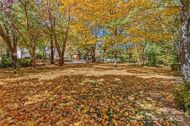 864 Hunter Drive, Mooresville, NC 28115