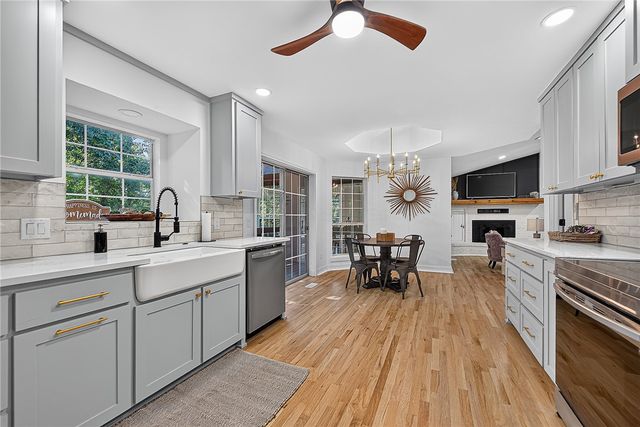5 Dunvegan Lane, Bella Vista, AR 72715