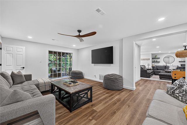5 Dunvegan Lane, Bella Vista, AR 72715