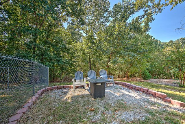 5 Dunvegan Lane, Bella Vista, AR 72715