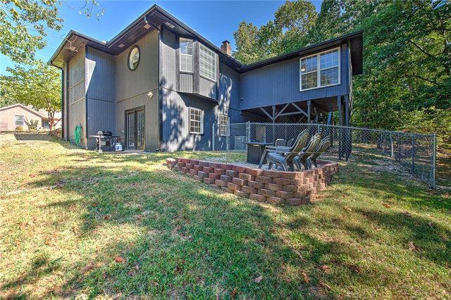 5 Dunvegan Lane, Bella Vista, AR 72715