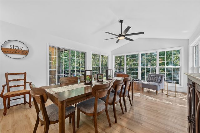 5 Dunvegan Lane, Bella Vista, AR 72715
