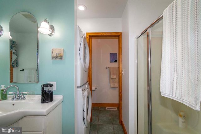 5060 RIDGEVIEW RD, Reva, VA 22735