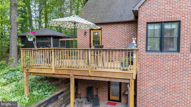 5060 RIDGEVIEW RD, Reva, VA 22735