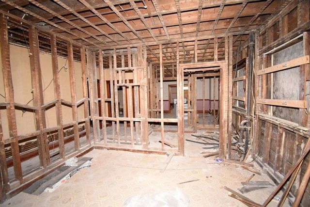 139 Vernon Street, Worcester, MA 01610