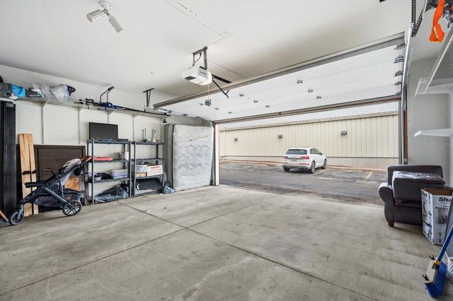 220 E Reservoir AVENUE, Milwaukee, WI 53212