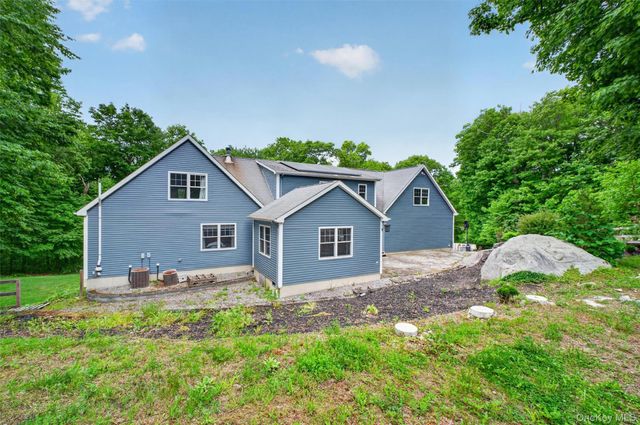 3120 Route 55, Pawling, NY 12564