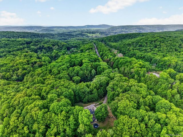 3120 Route 55, Pawling, NY 12564