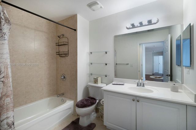 8395 SW 73rd Ave 503, Miami, FL 33143
