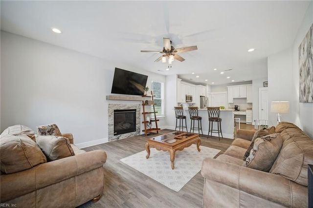 3957 Indian River RD, Virginia Beach, VA 23456