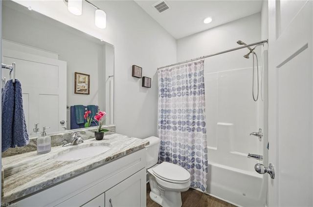 3957 Indian River RD, Virginia Beach, VA 23456