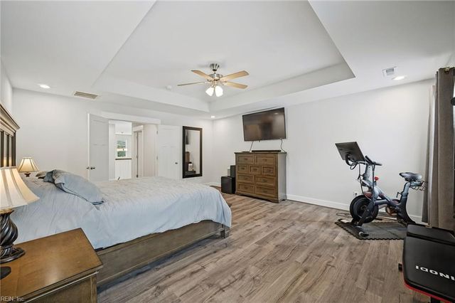 3957 Indian River RD, Virginia Beach, VA 23456