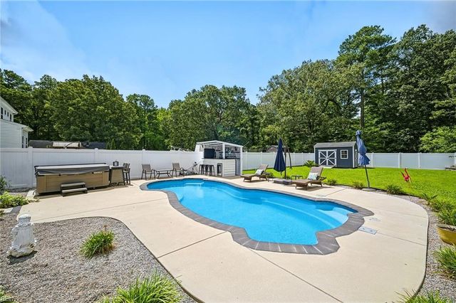 3957 Indian River RD, Virginia Beach, VA 23456