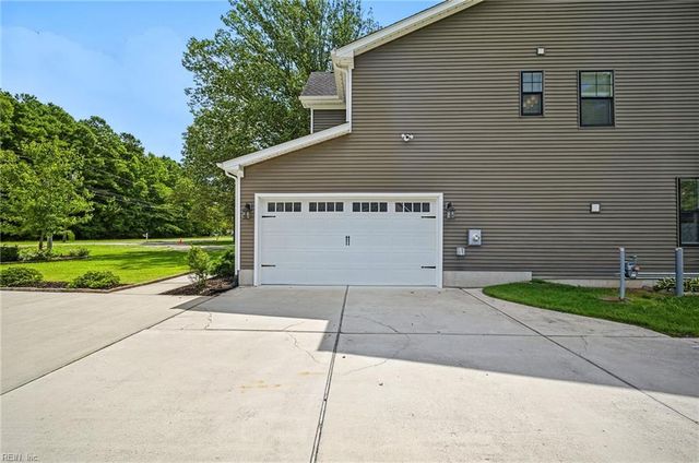 3957 Indian River RD, Virginia Beach, VA 23456