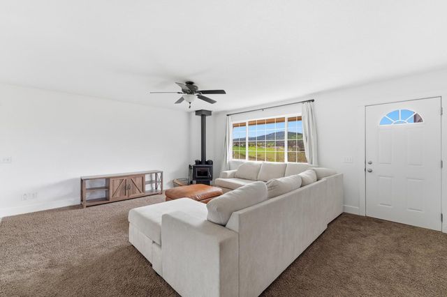 2615 Ranchito Dr, La Grange, CA 95329