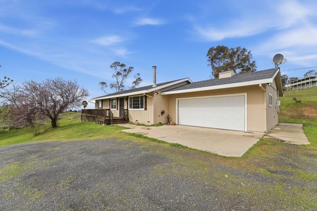 2615 Ranchito Dr, La Grange, CA 95329