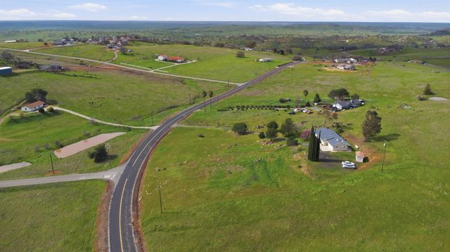 2615 Ranchito Dr, La Grange, CA 95329